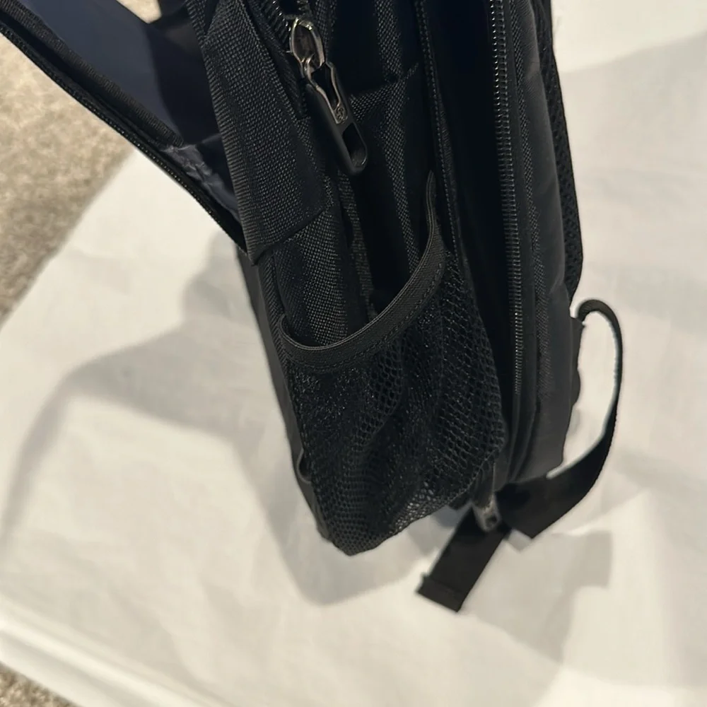 Samsonite Black Laptop Backpack - Picture 9 of 9